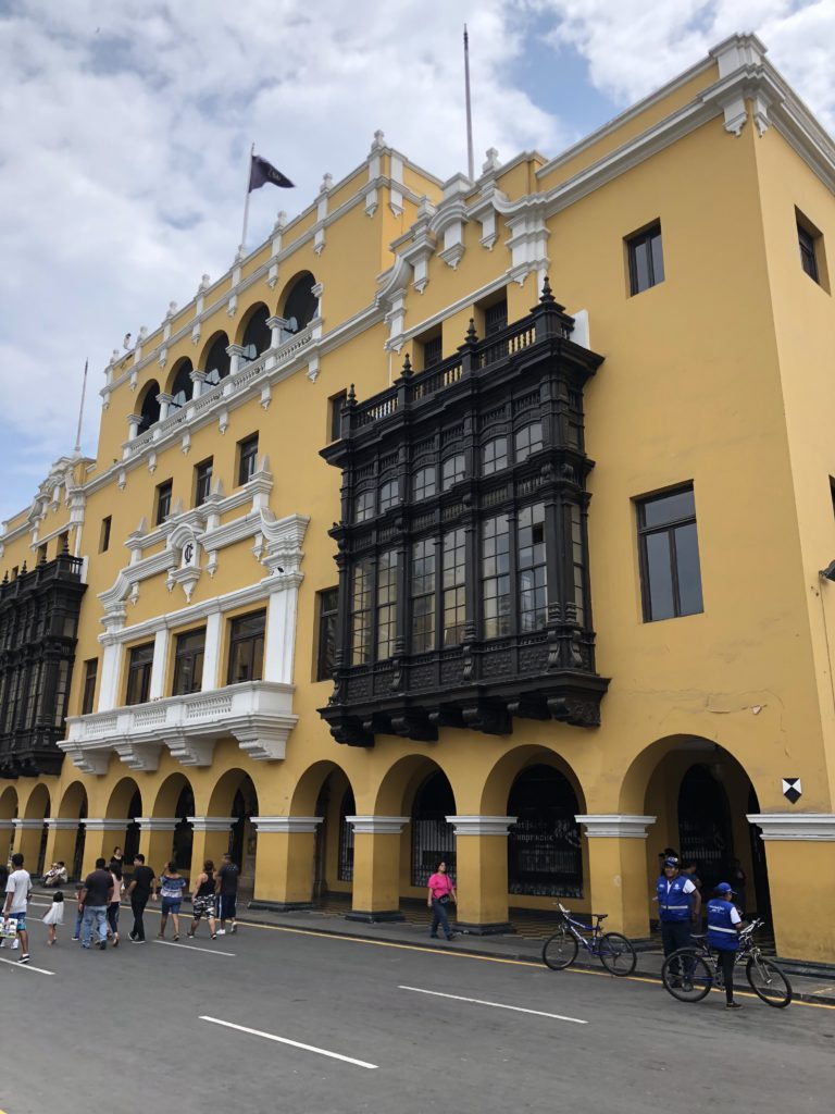 Лима - город контрастов (май 2018)