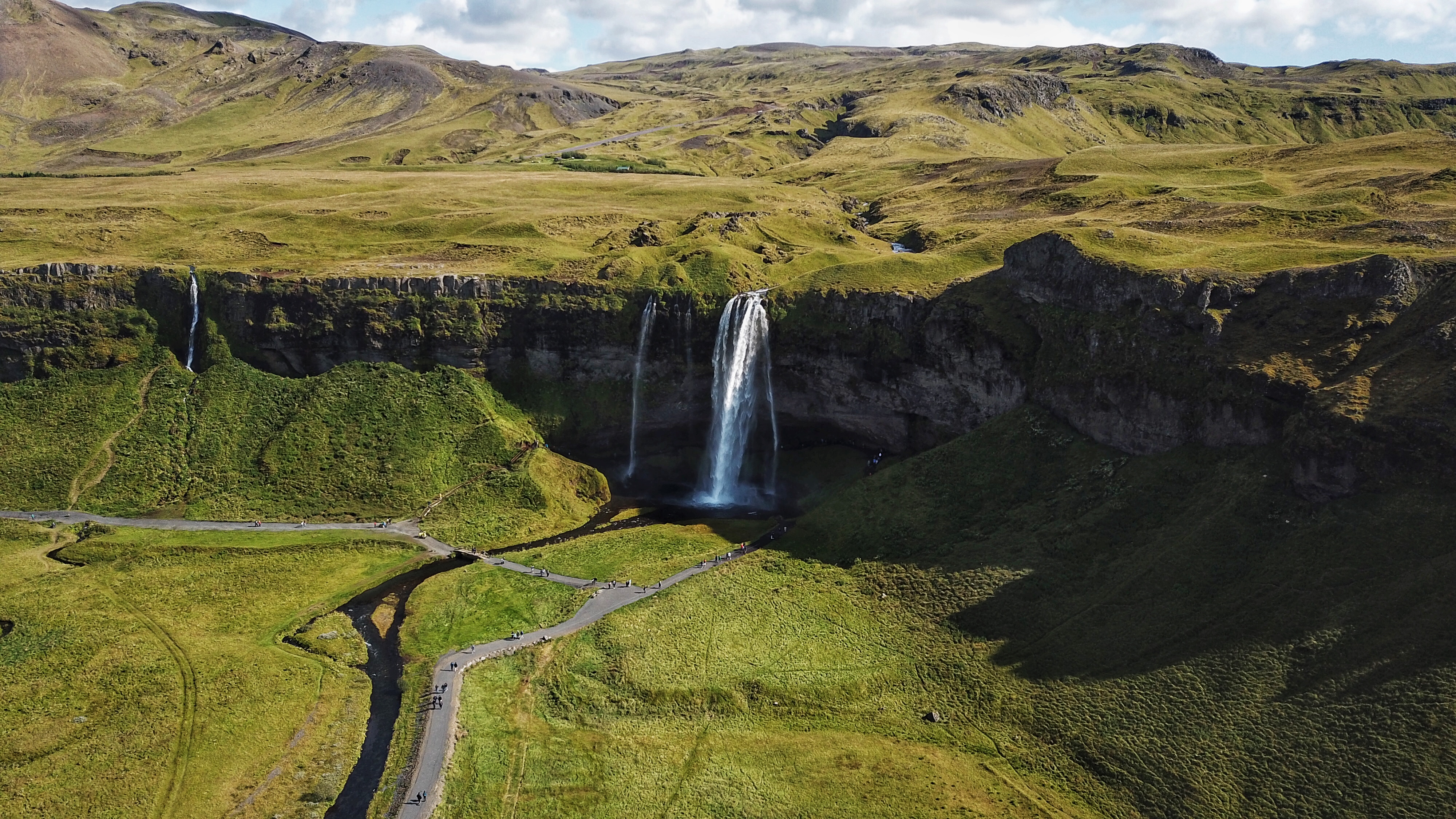 Сколько стоит путешествие в Исландию, или Не так страшен черт, как его малютка