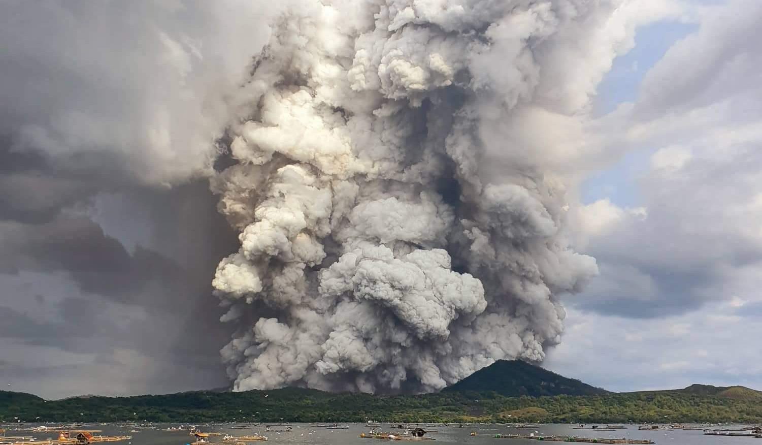 Подъем на вулкан Тааль за три дня до извержения