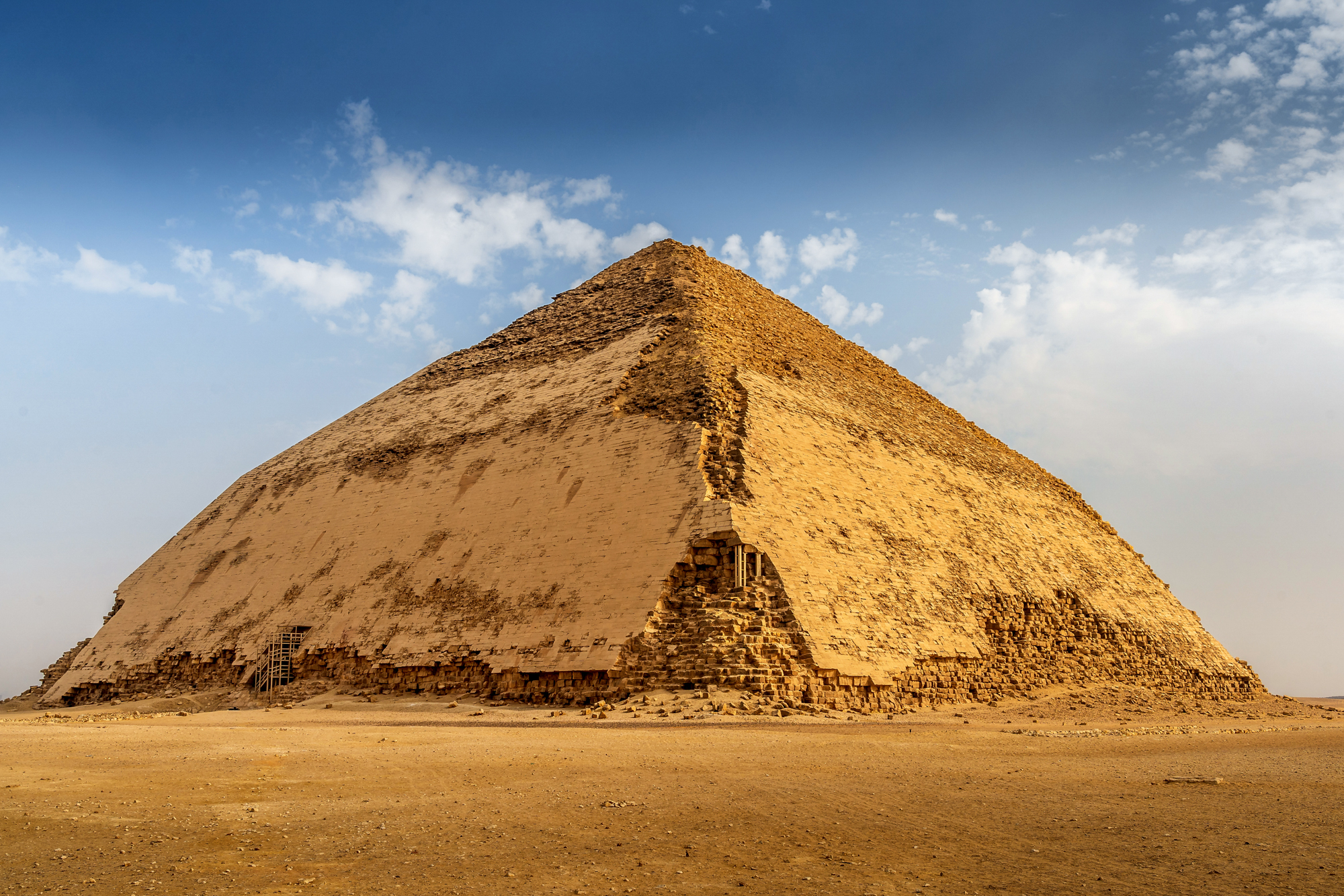 Египетские пирамиды и теория палеоконтакта